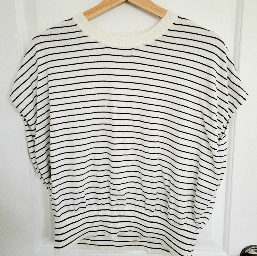 Banana Republic Factory Stripe Sweater Size M